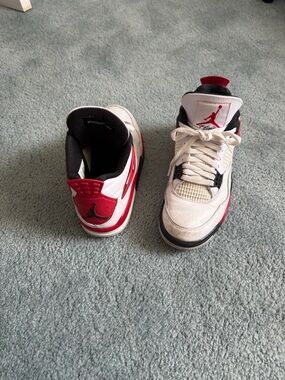 Men's White and Red Retro Basketball Sneakers